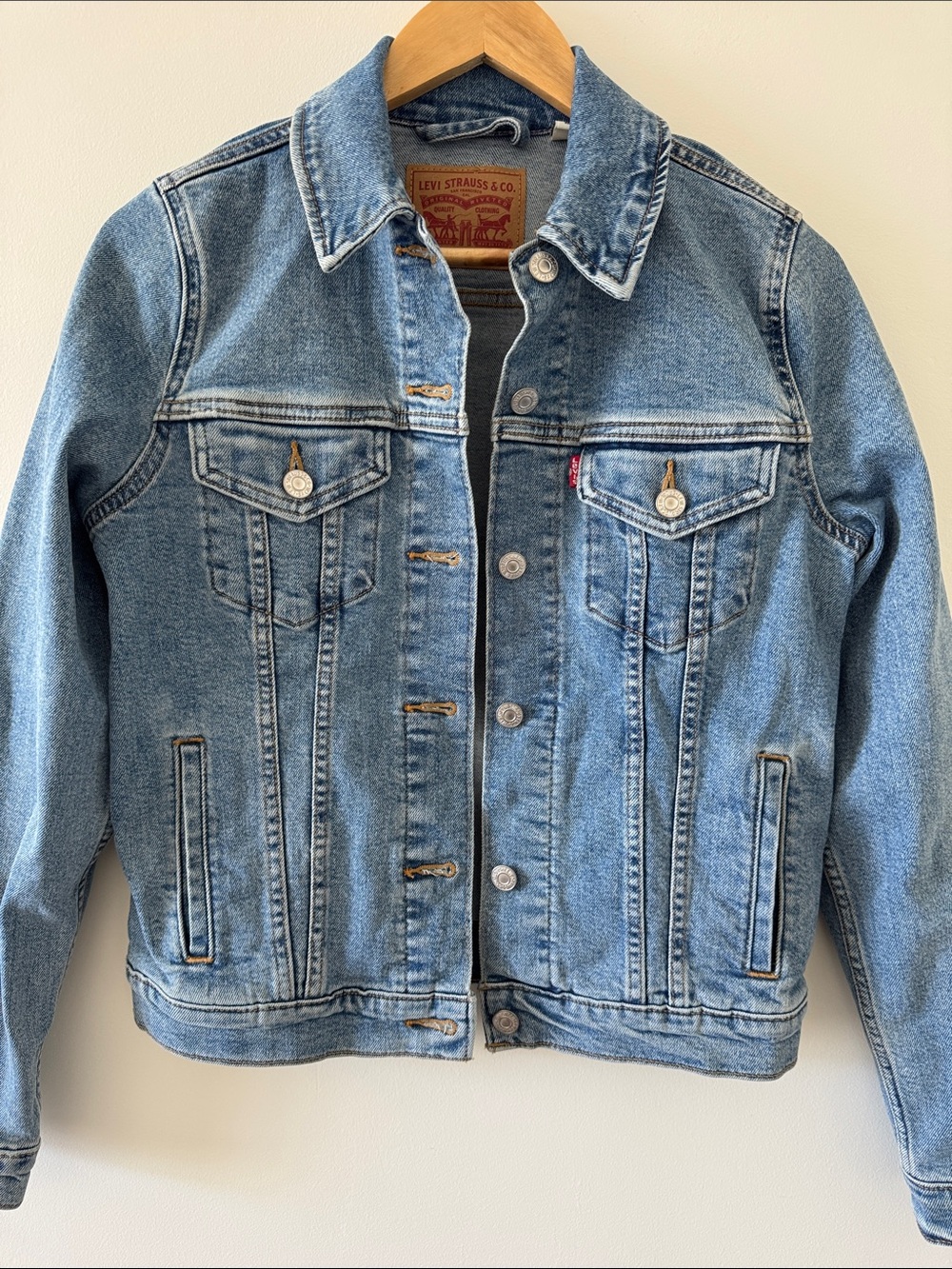Levi’s Original Trucker Jacket Jeanie Medium Wash Denim Size S Minimalist - Picture 4 of 10